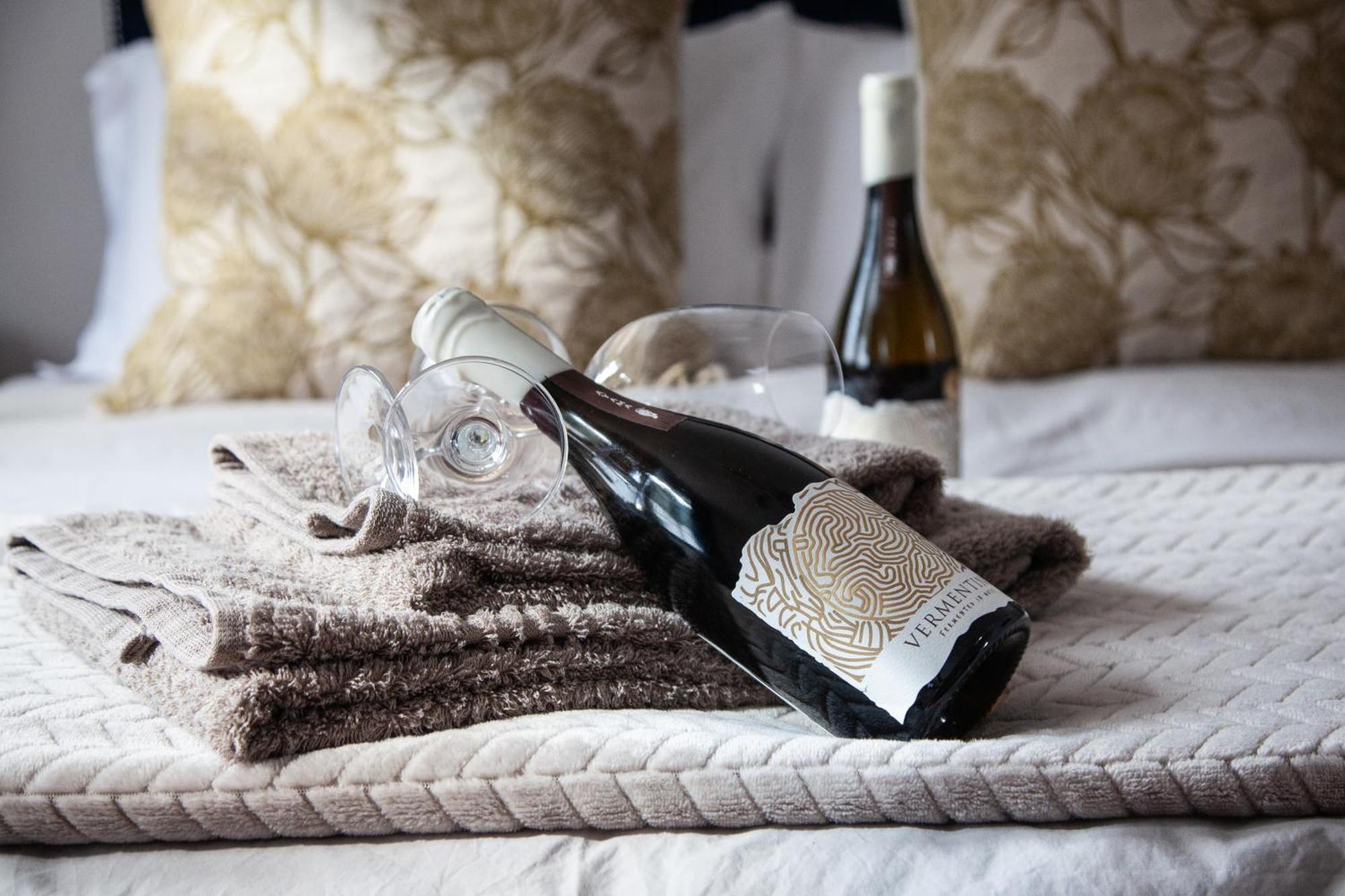 Ayama Wine Farm - Manor House Bed & Breakfast Wellington Ngoại thất bức ảnh